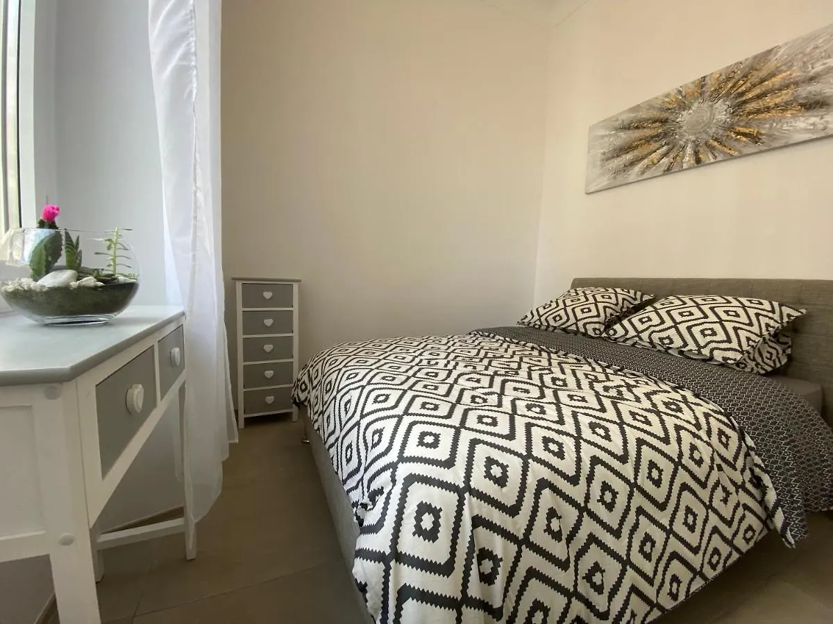 니스 Zen And Charming - Center -5 Min Walk To Sea- 2Br 아파트